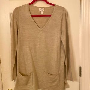 Long, Leisure, Light Sweater with Low Pockets